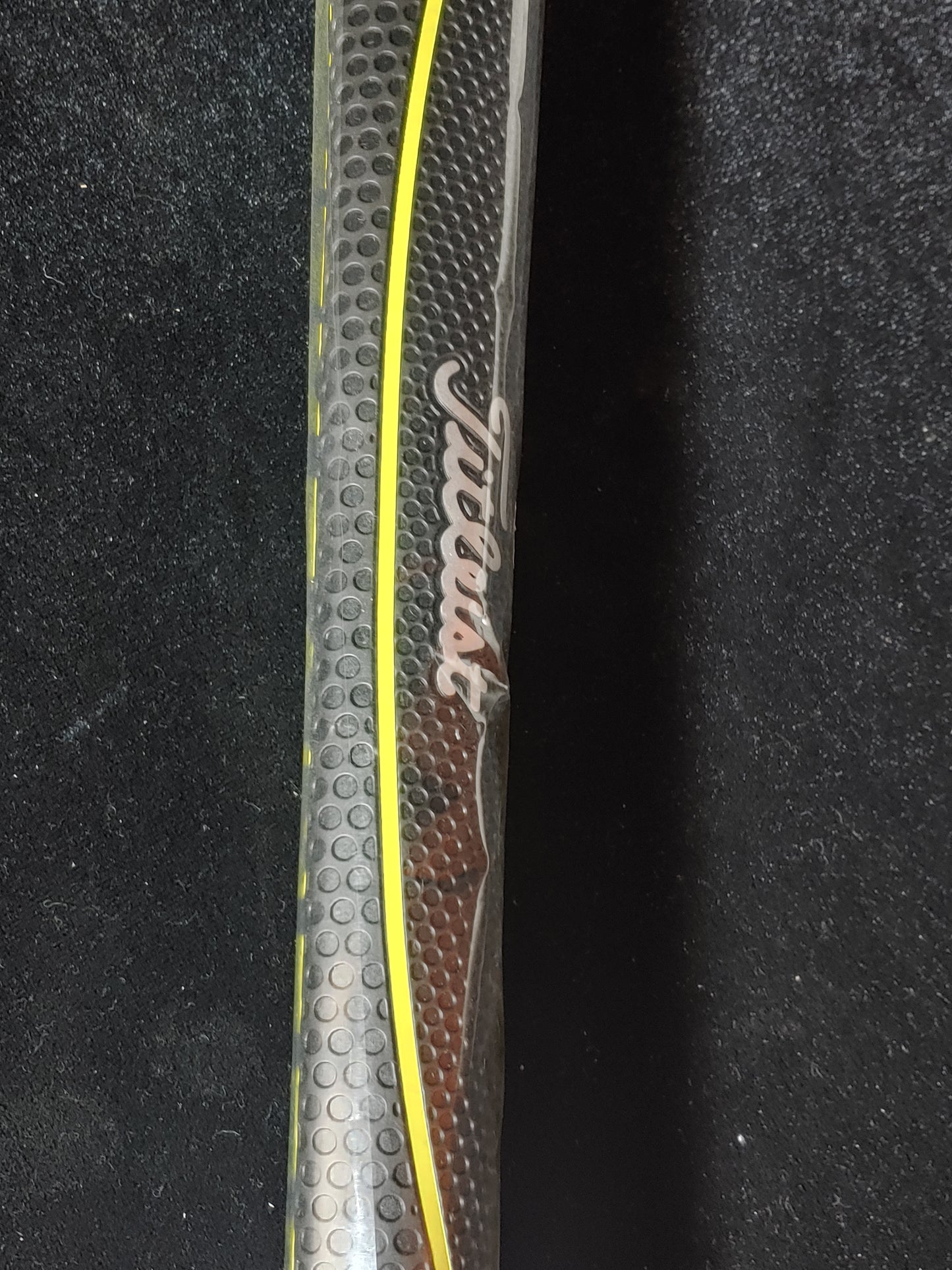 NEW! Scotty Cameron Studio Design Midsize 11" Golf Putter Grip Black/Yellow Great Feel!