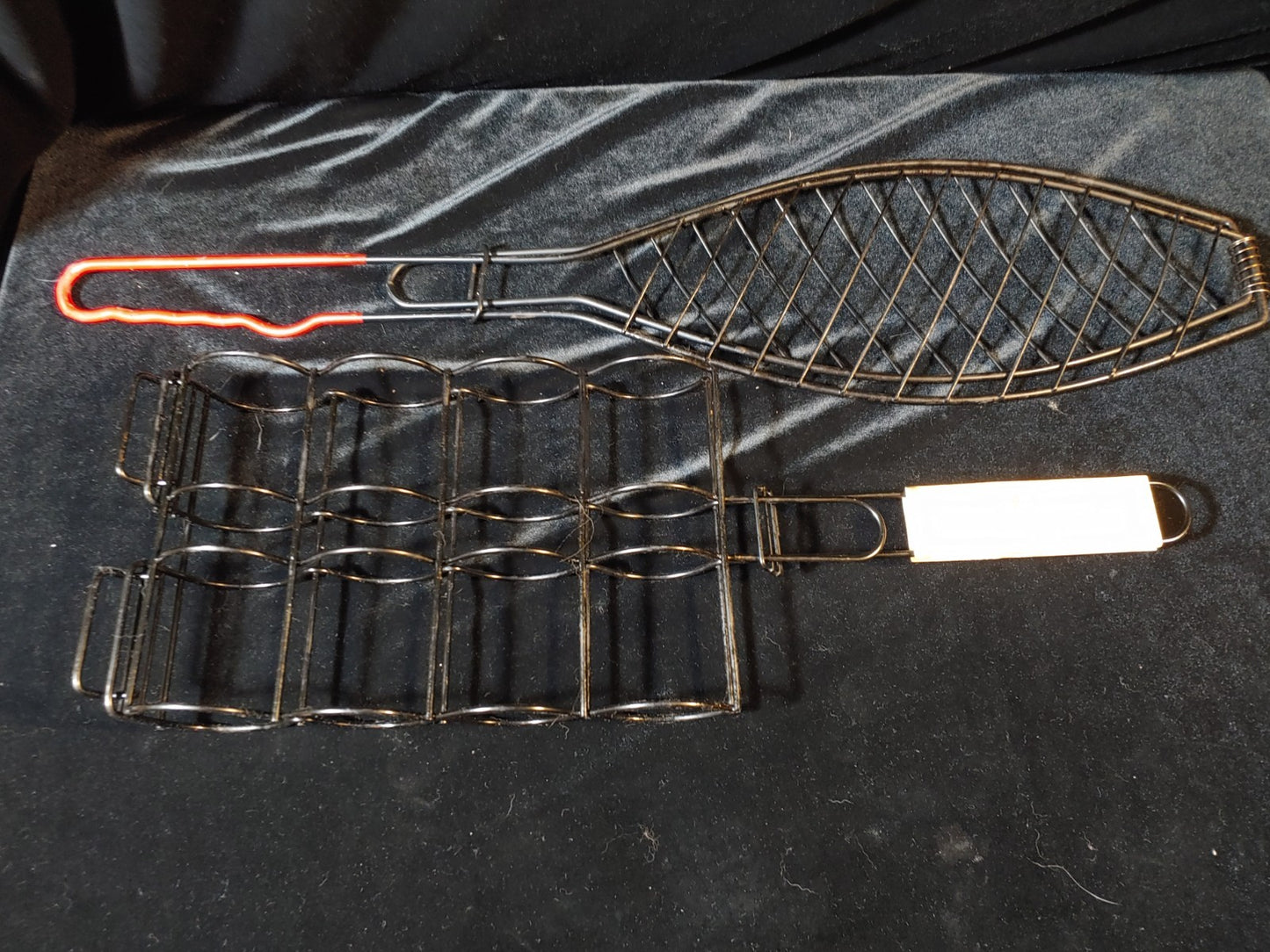 Metal Corn & Fish Grill Basket BBQ Tools Great Condition