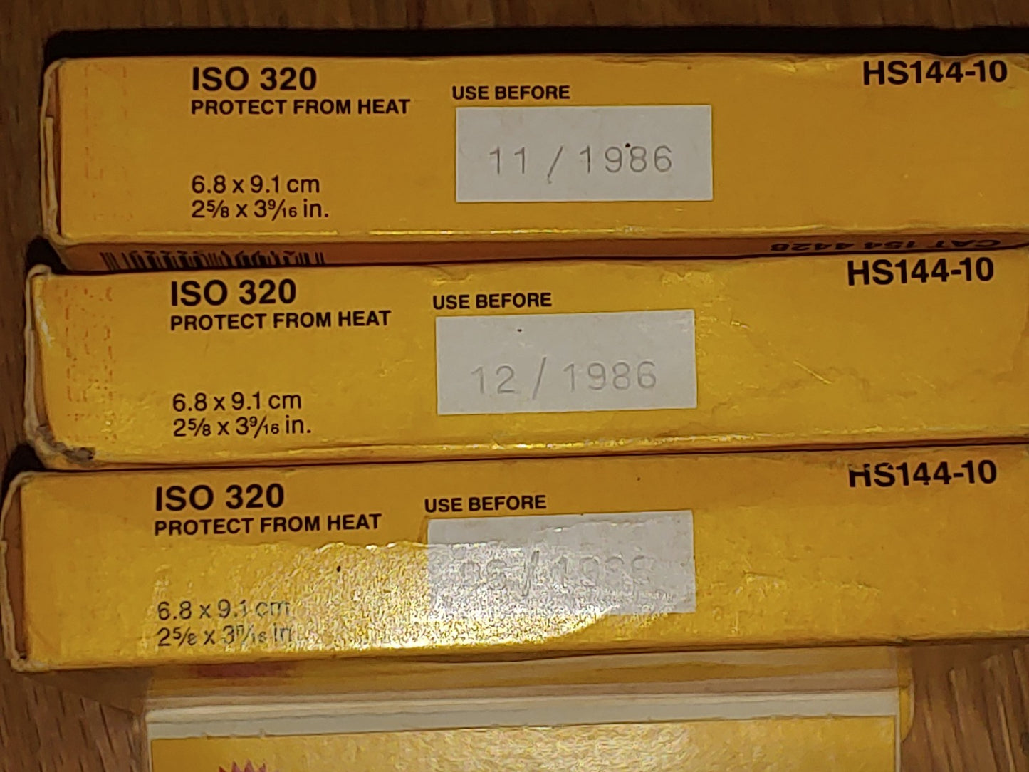 SEALED 3-10 PRINT PACK KODAK TRIMPRINT INSTANT COLOR FILM HS144-10