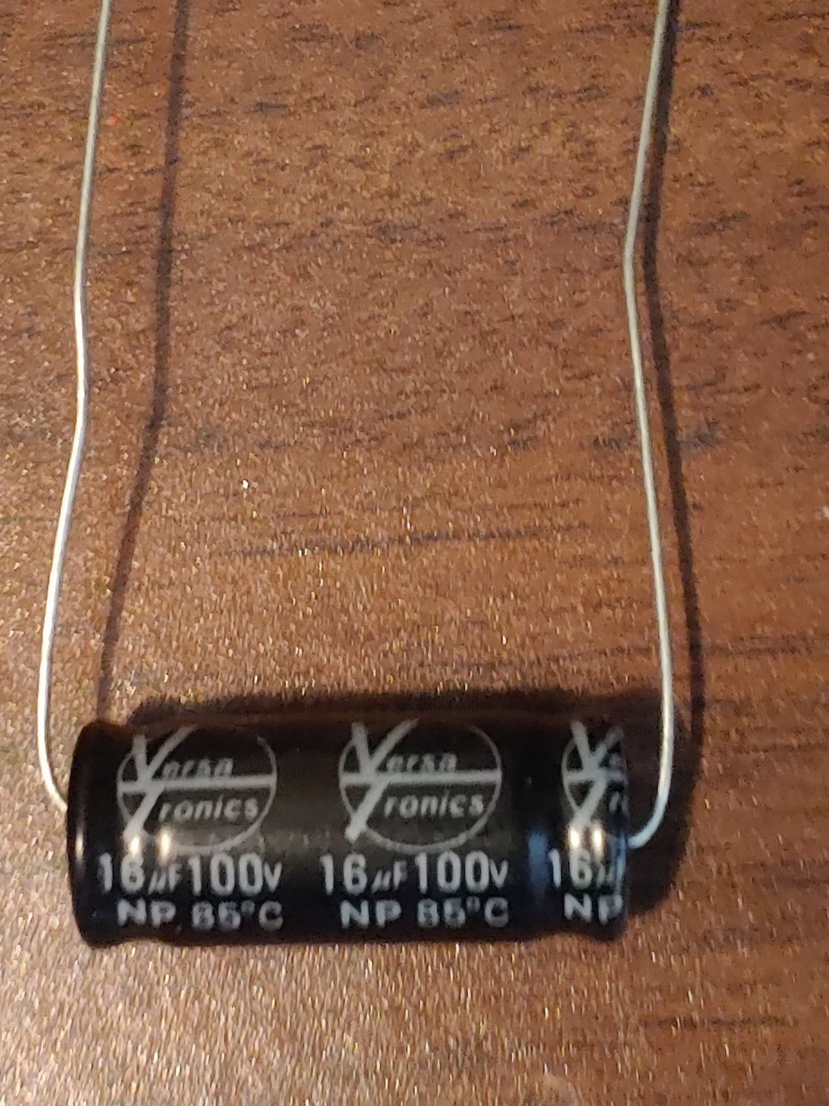NEW! 100Pc VersaTronics Capacitor 16uf 100v Audio Grade