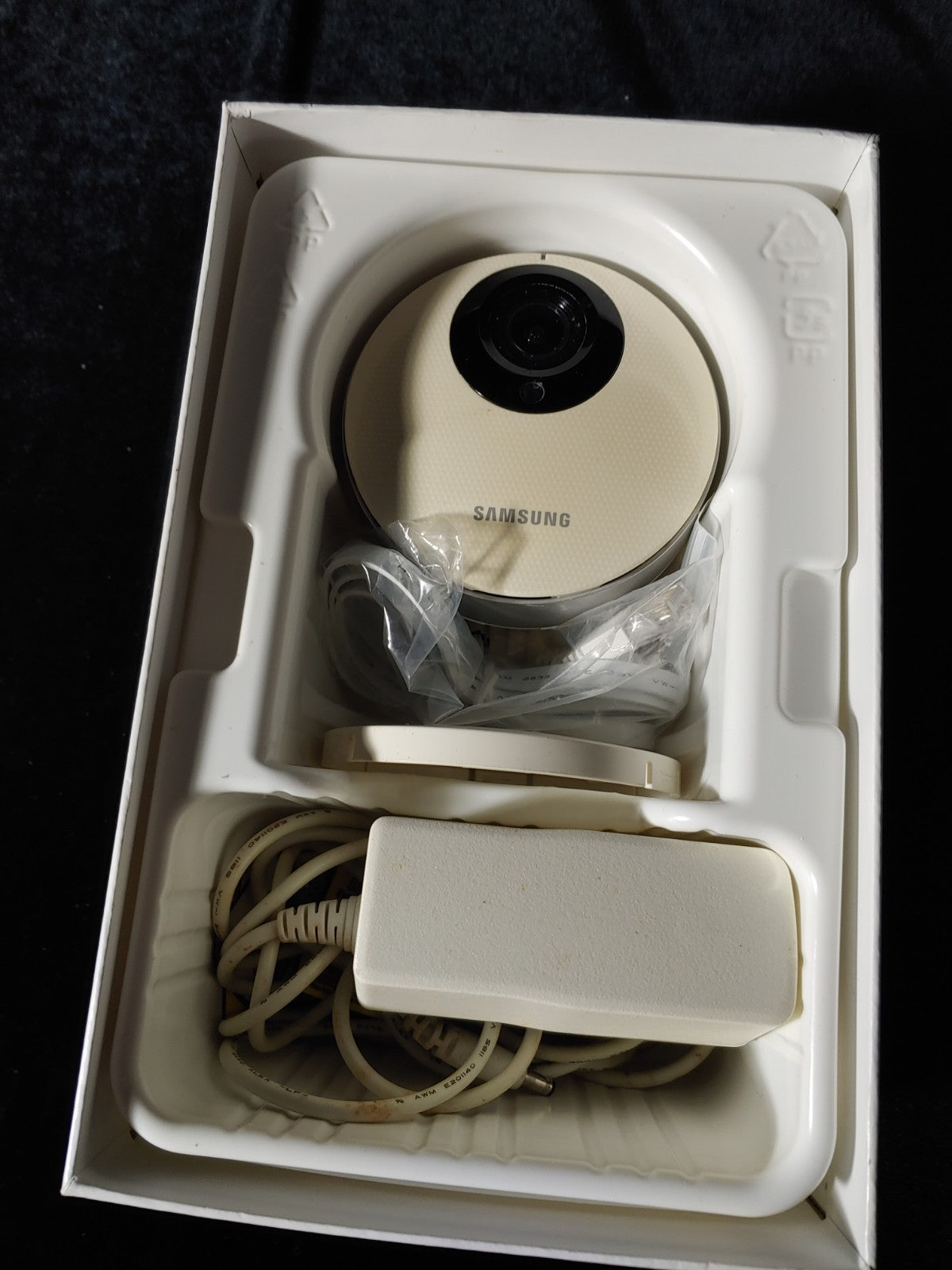 Samsung Samsung SNH-P6410BN SmartCam HD Pro 1080p Full-HD Wi-Fi IP Camera