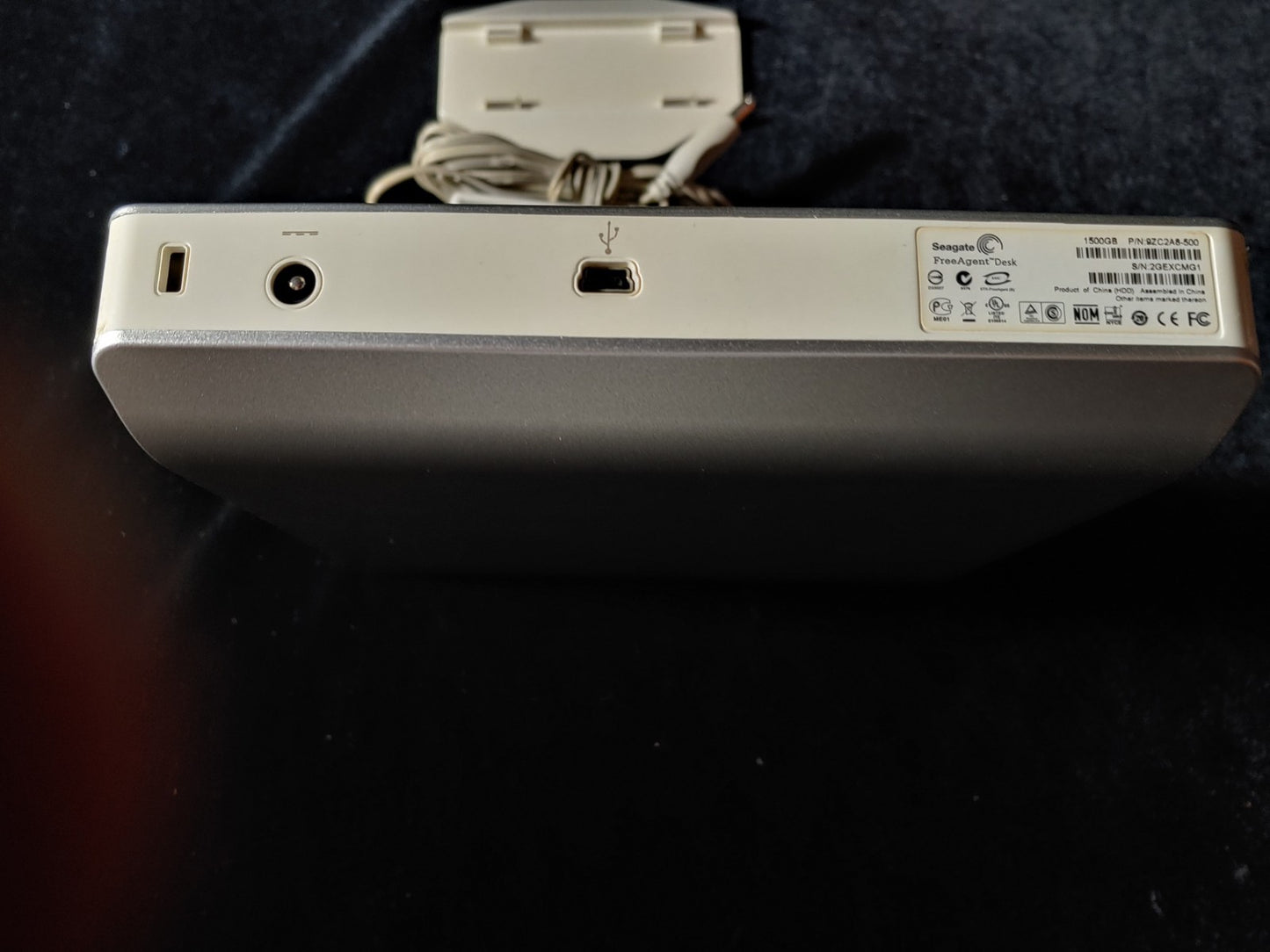 REDUCED! Seagate FreeAgent Desk 1500GB 1.5TB 9ZC2A8-500 External Hard Drive