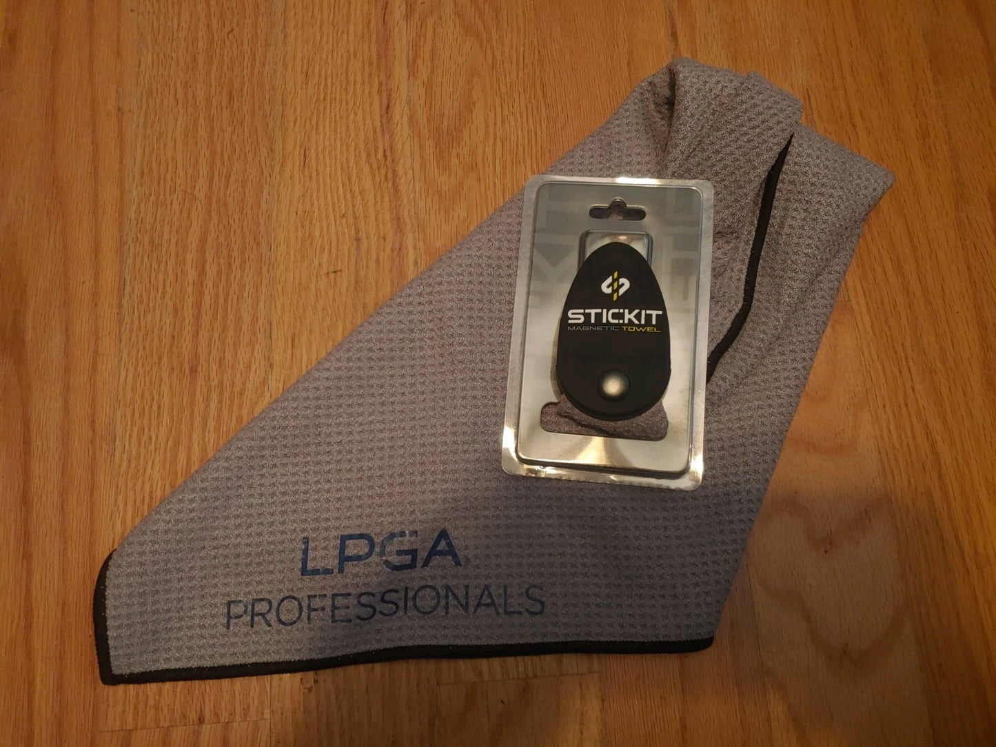 Magnetic Towel Grey Top-Tier Microfiber Soft Cloth 20" Square LPGA