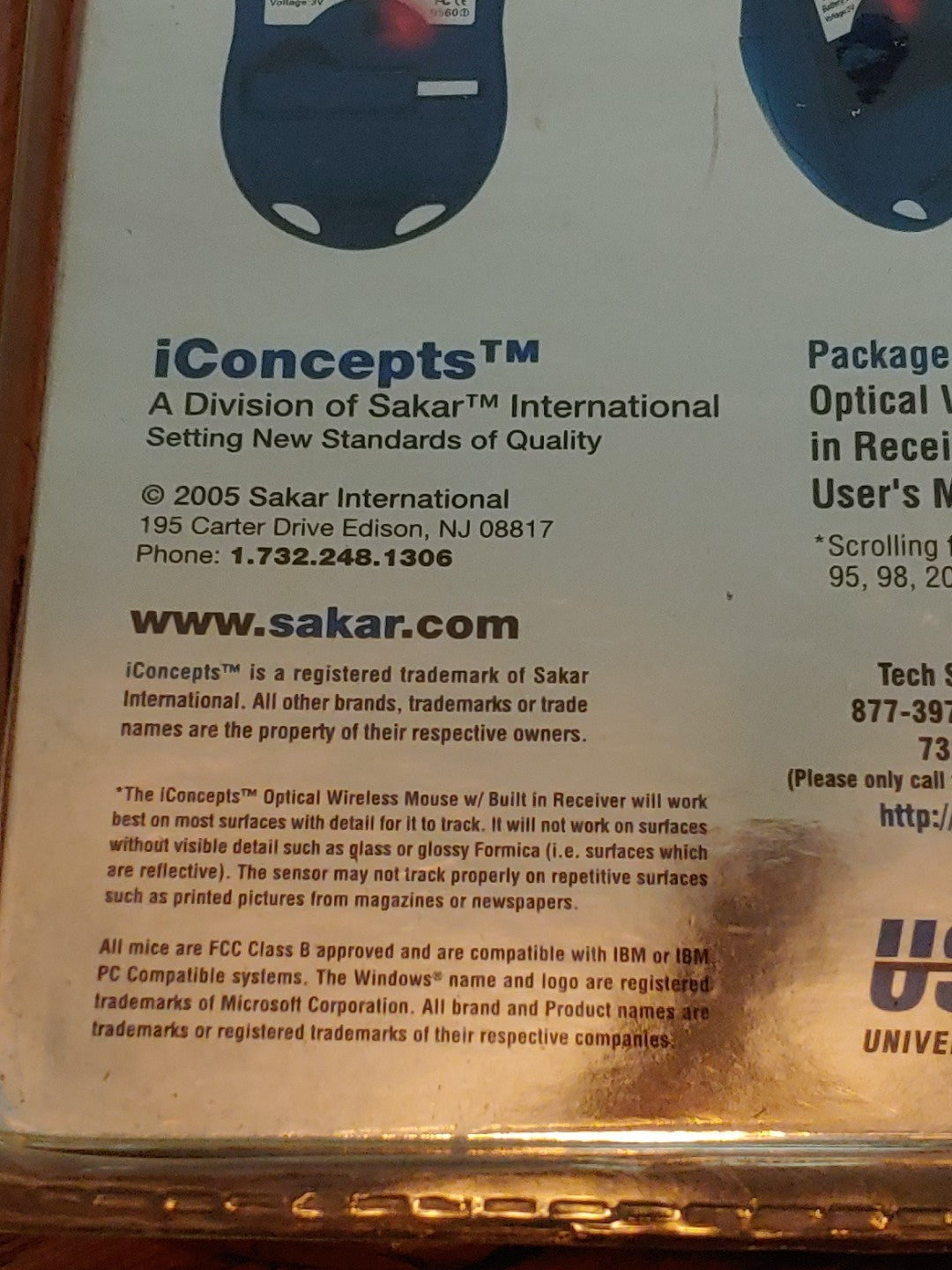 Sakar iConcepts Mobility Optical Wireless Mouse W/ Blt in Receiver M01717 2005