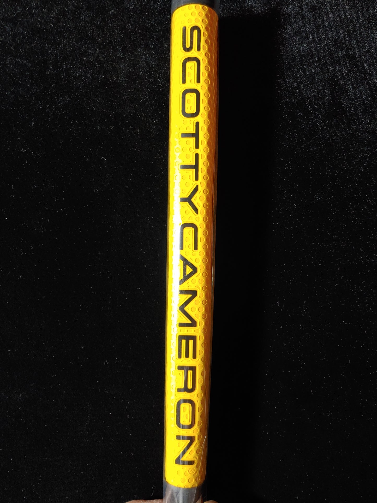 NEW! Scotty Cameron  Studio Design Midsize 11" Golf Putter Grip Yellow/Black Great Feel!