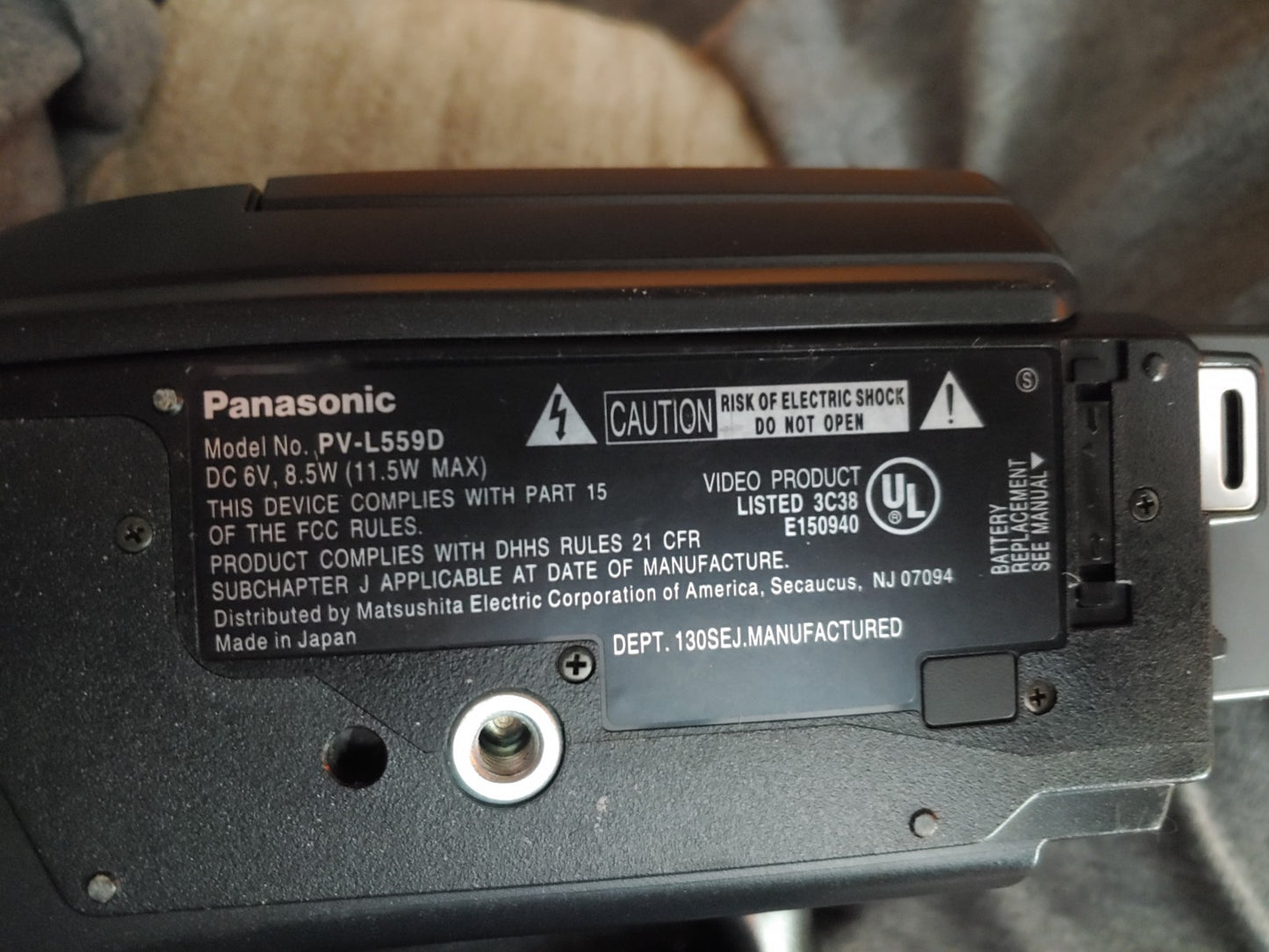 Panasonic PV-L559D VHS-C Analog Camcorder - untested