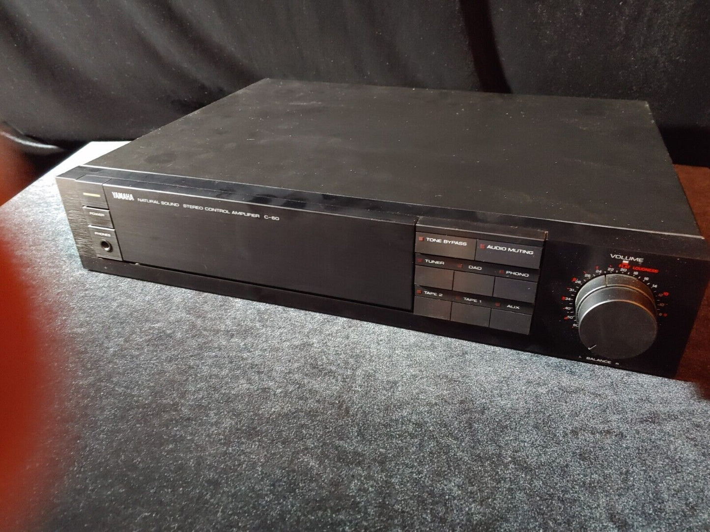 Yamaha C-60 Natural Sound Stereo Control Amplifier