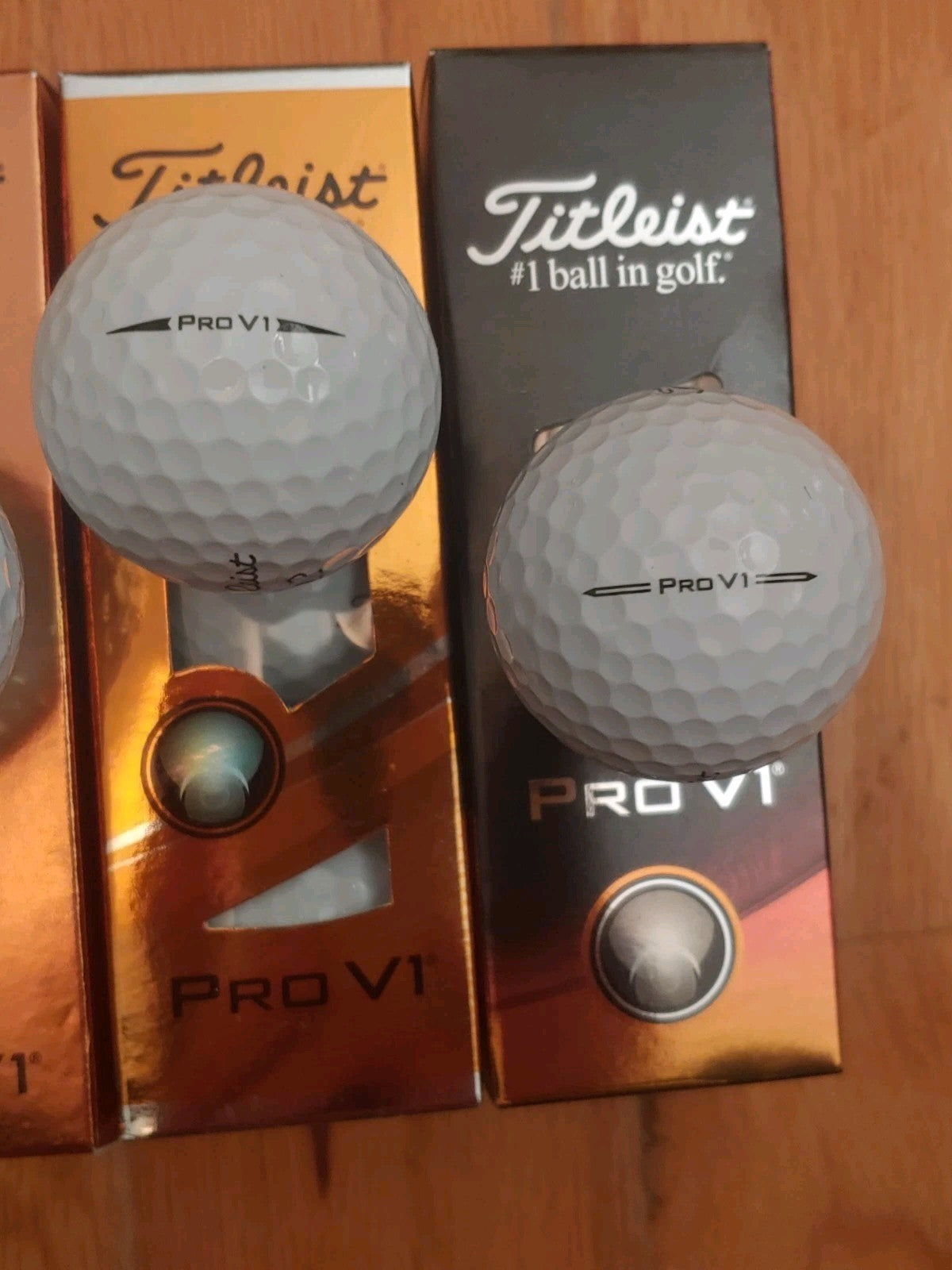 NEW! 7 Sleeves of 3 Balls (21) Titleist Pro V1 Golf Balls