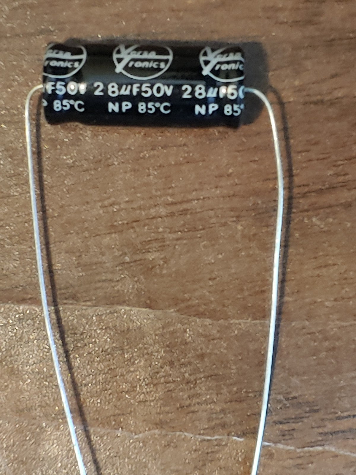 NEW! 100Pc VersaTronics Capacitor 28uf 50v Audio Grade