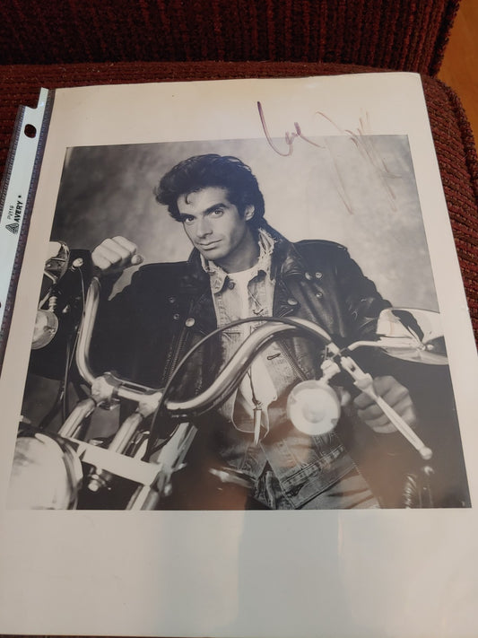 REDUCED! DAVID COPPERFIELD SIGNED PHOTO 8.5"x11 AUTOGRAPHED MAGIC MAGICIAN B\W