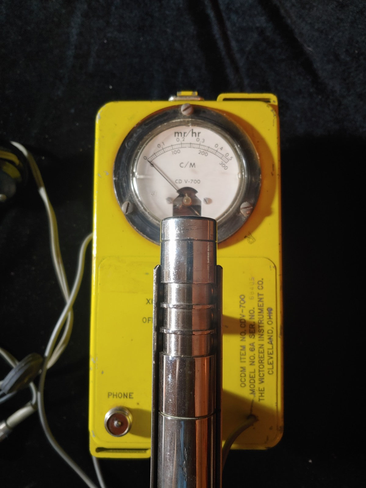 REDUCED! Vintage Victoreen  CDV-700  Model 6B  Geiger Counter