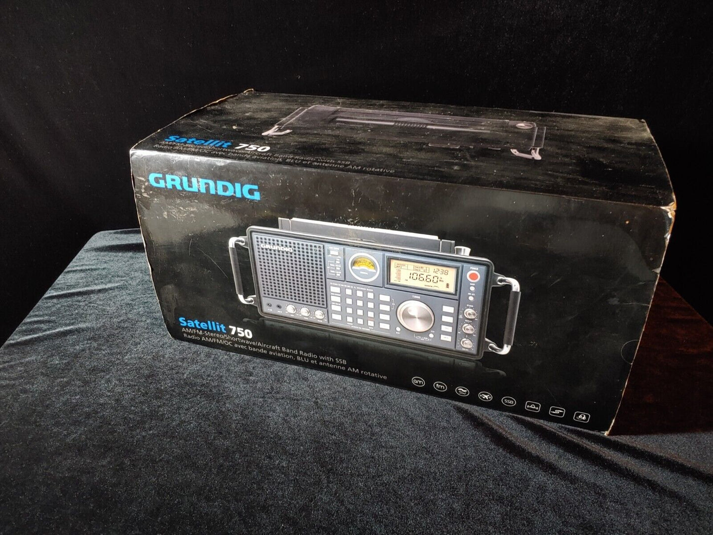 Grundig SATELLIT 750 AM/FM-/SW/AW BAND RADIO Single Side Band W/Original Box