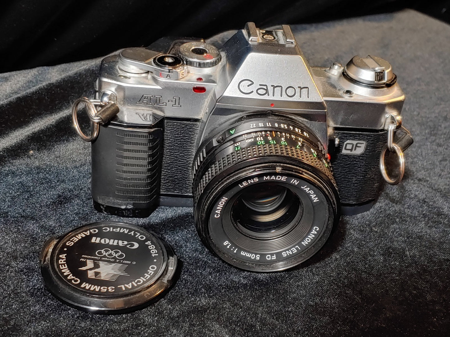 Vintage Canon AL-1 QF 35mm SLR Film Camera w/50mm 1.8 Lens