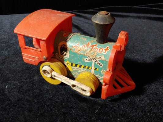 REDUCED! Vintage 1964 Fisher price Train TOOT-TOOT Toy