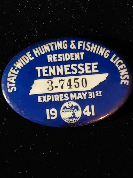 RARE! Oval 1941 Tennessee Hunting Fishing Tag Button License Blue