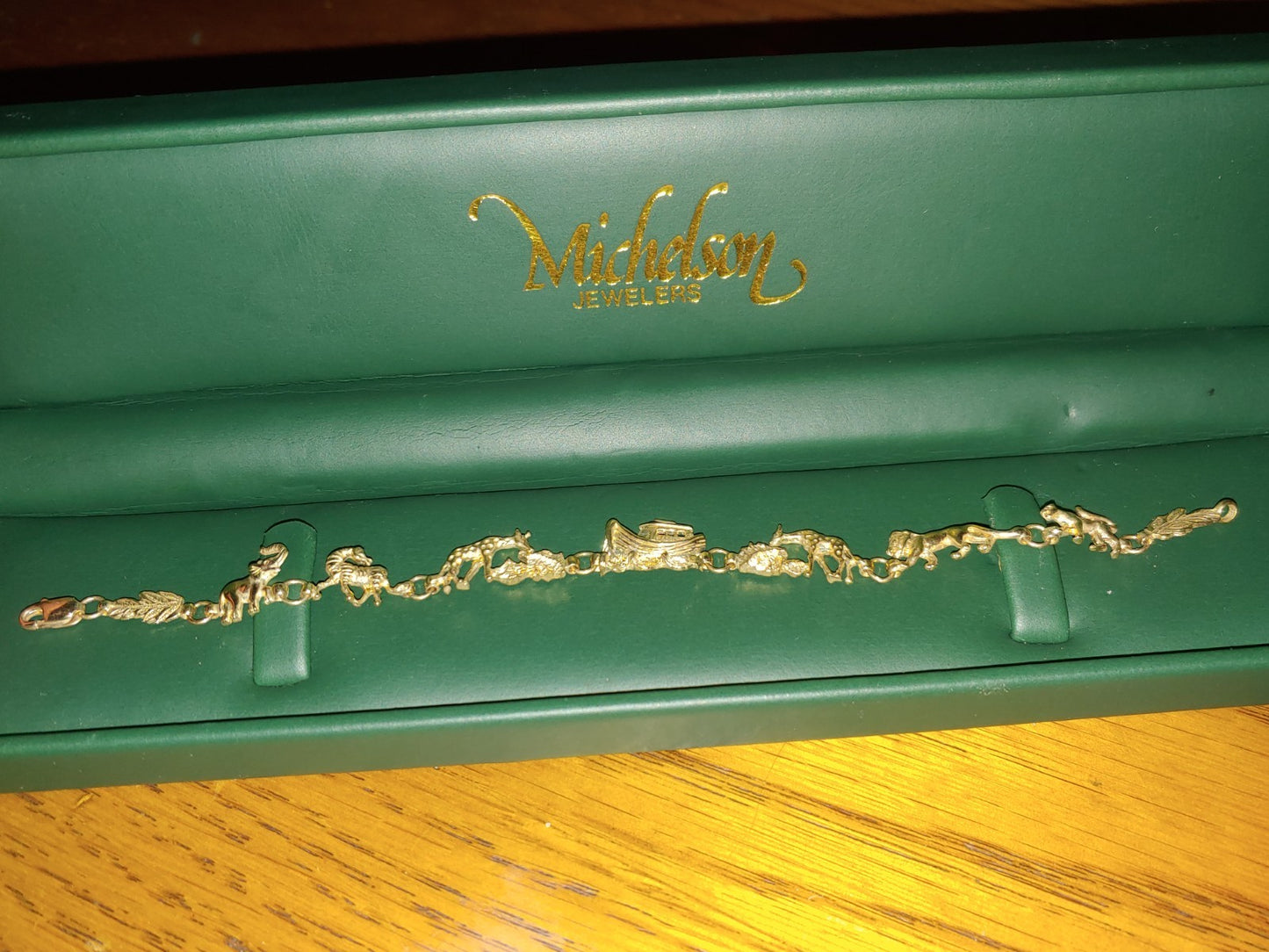 14k Yellow Gold Noah's Ark & Animals Bracelet Lobster Clasp with Original Box