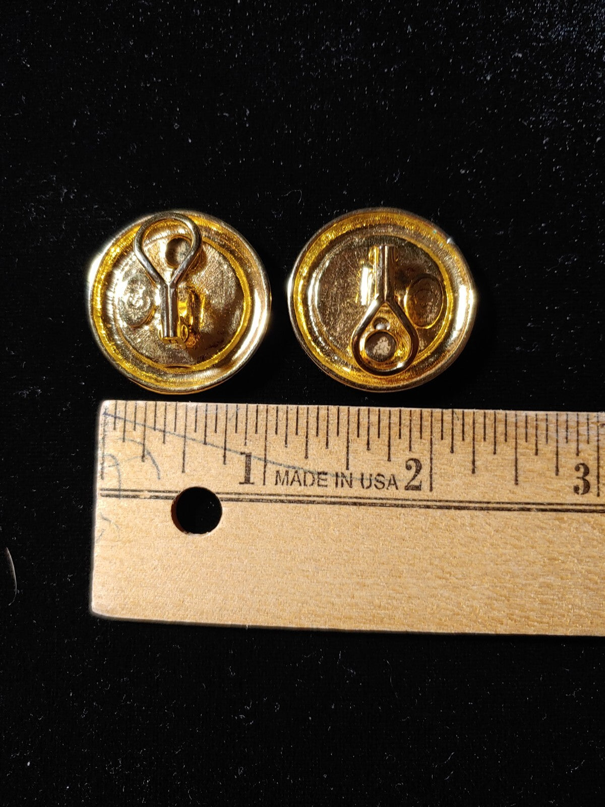 Premiere Designs Signed PD Gold Tone Roman Coin Greek Clip On Earrings