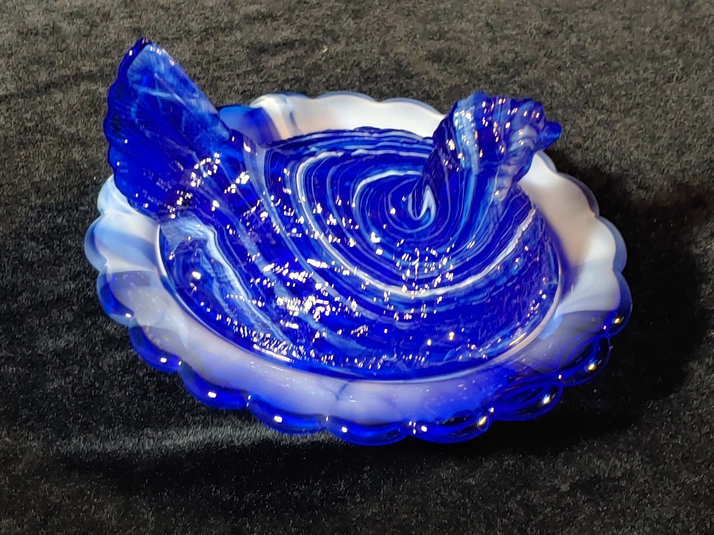 Vintage MOSSER Cobalt Blue/White Slag Glass Hen On Nest Lidded