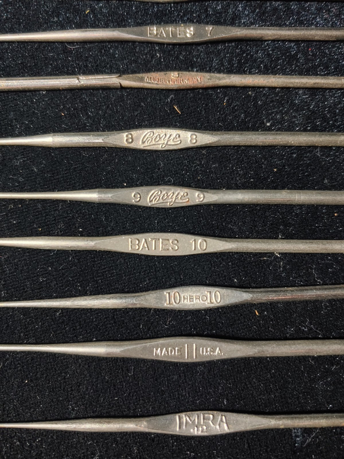 14 Vintage Steel Crochet Hooks 1940's Bates Imra Boye