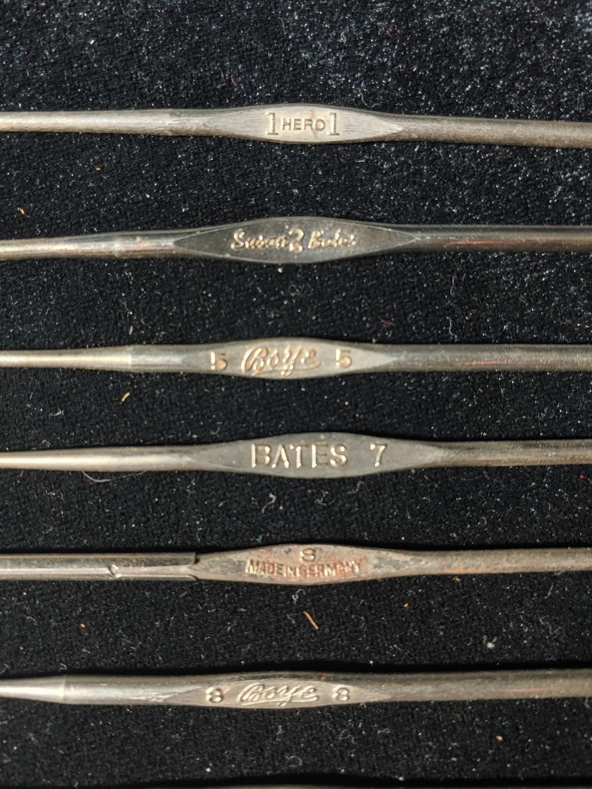14 Vintage Steel Crochet Hooks 1940's Bates Imra Boye