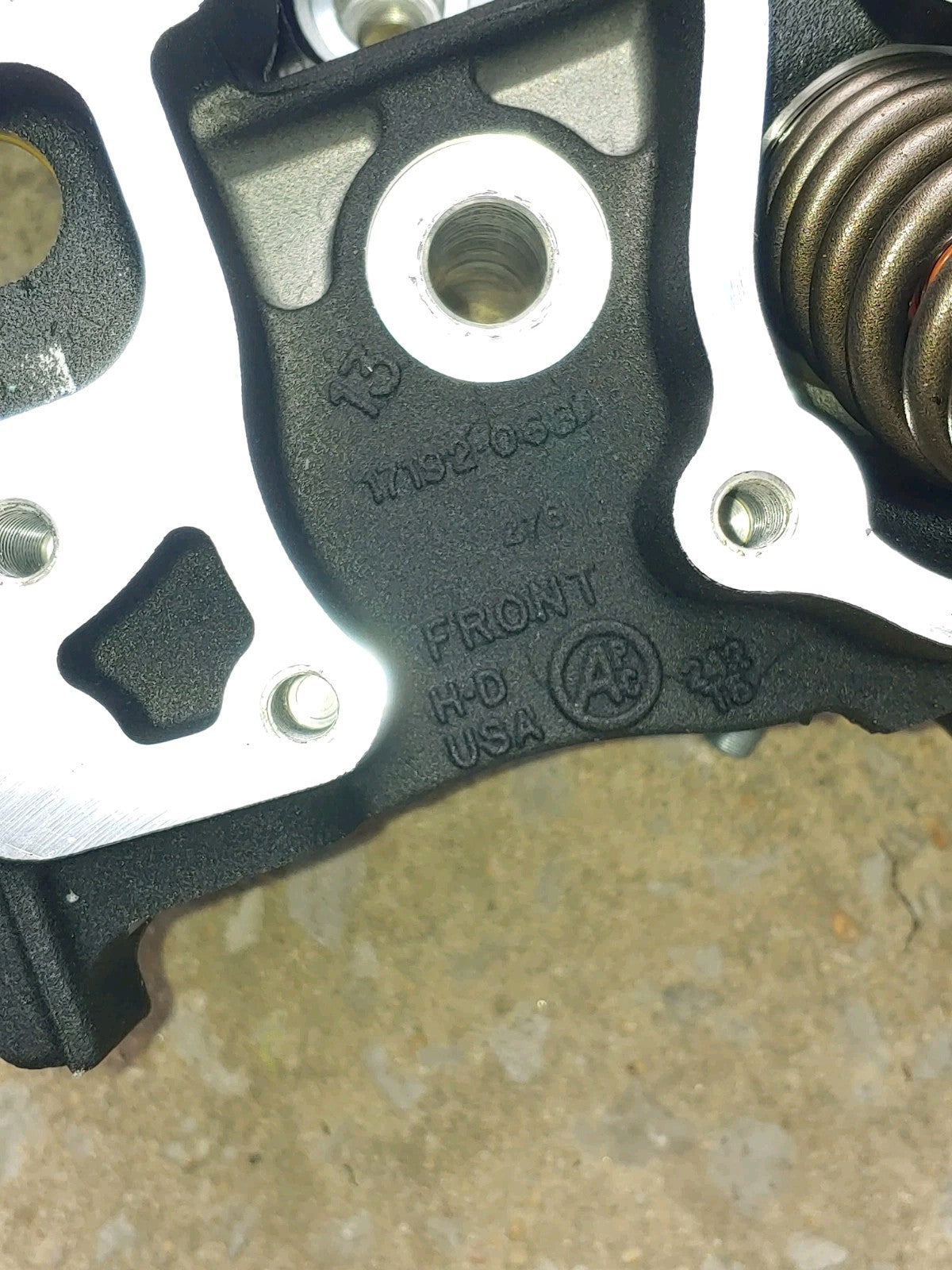 Harley-Davidson Front & Rear Twin Cam HEADS