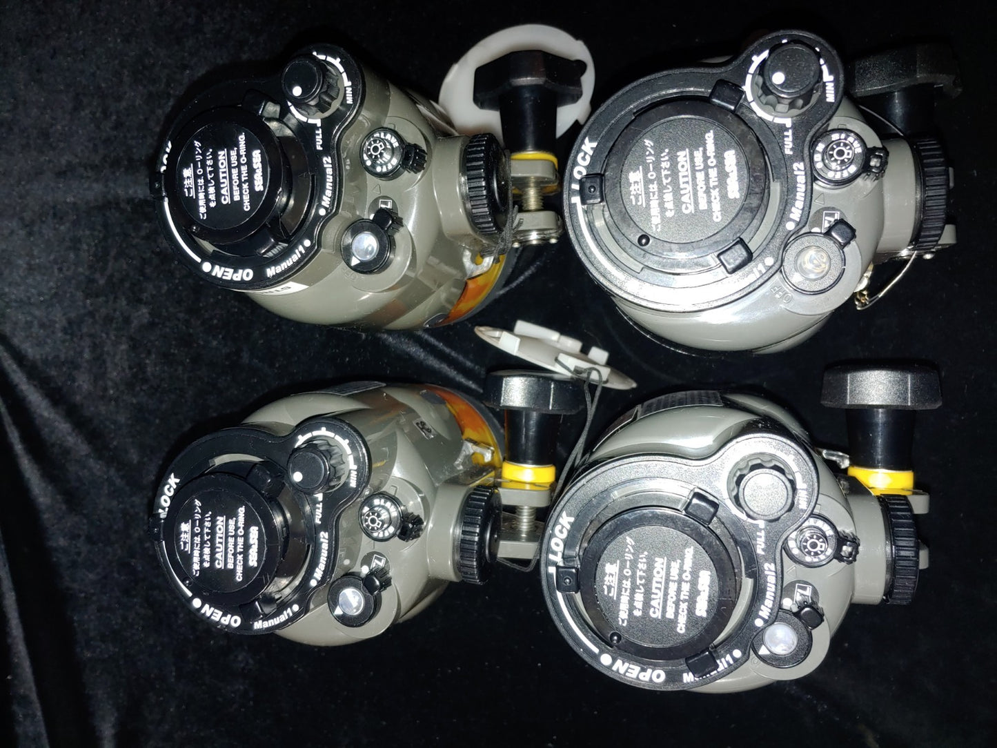 REDUCED! 4 SEA & SEA YS-110 Underwater Strobe Lights Photography Very Little Use