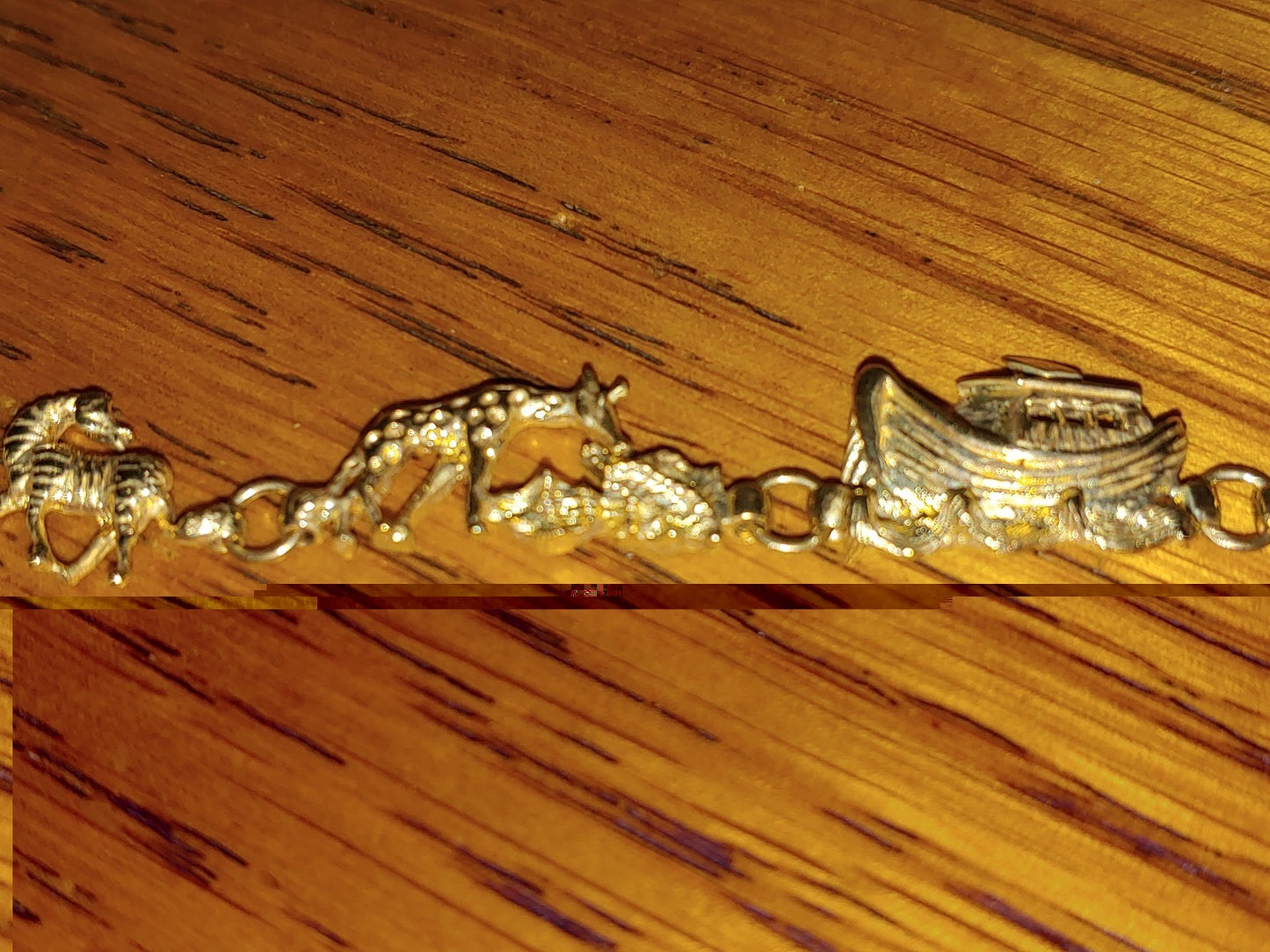 14k Yellow Gold Noah's Ark & Animals Bracelet Lobster Clasp with Original Box