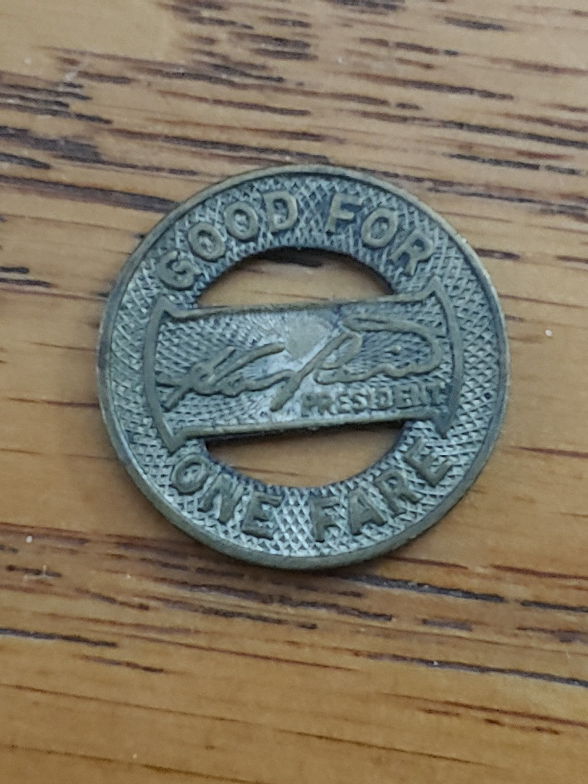 INDIANAPOLIS RAILWAYS Train Streetcar Trolley Transit Token 40 Roll BRONZE 1946?