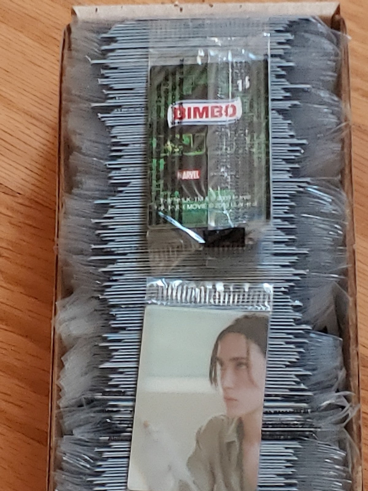 New! Vintage Sealed Bimbo Tray 2003 Hulk Mini Trading Cards about 350/tray RARE!