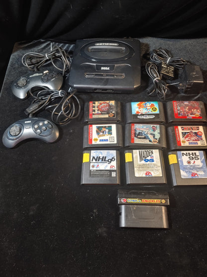 SEGA Genesis MK-1631 Black Console 2 Controllers RF Unit AC 10 Games