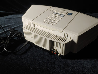 Bose Wave Radio AM/FM /CD, AWRC-1P, with Remote Control. Excellent Condition