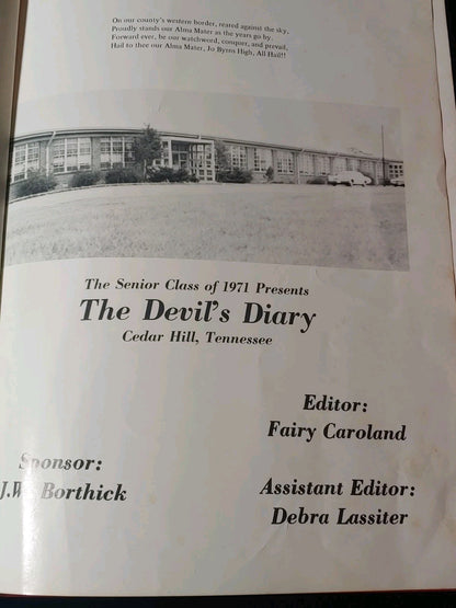 Vintage 1971 Senior High Annual Cedar Hill TN Yearbook Clean