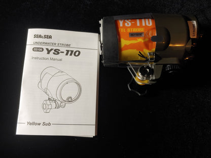 SEA & SEA YS-110 Underwater Strobe Lights Photography Very Little Use