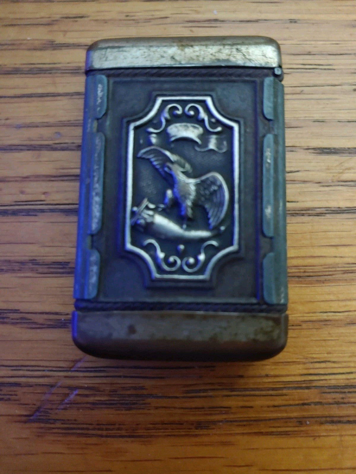 VINTAGE 40's 50's METAL MATCH SAFE VESTA CASE EAGLE 2" x 1"