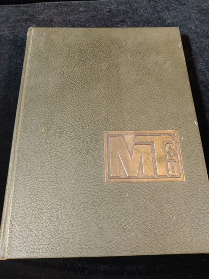 Vintage 1969 MTSU Midlander Annual Yearbook Clean