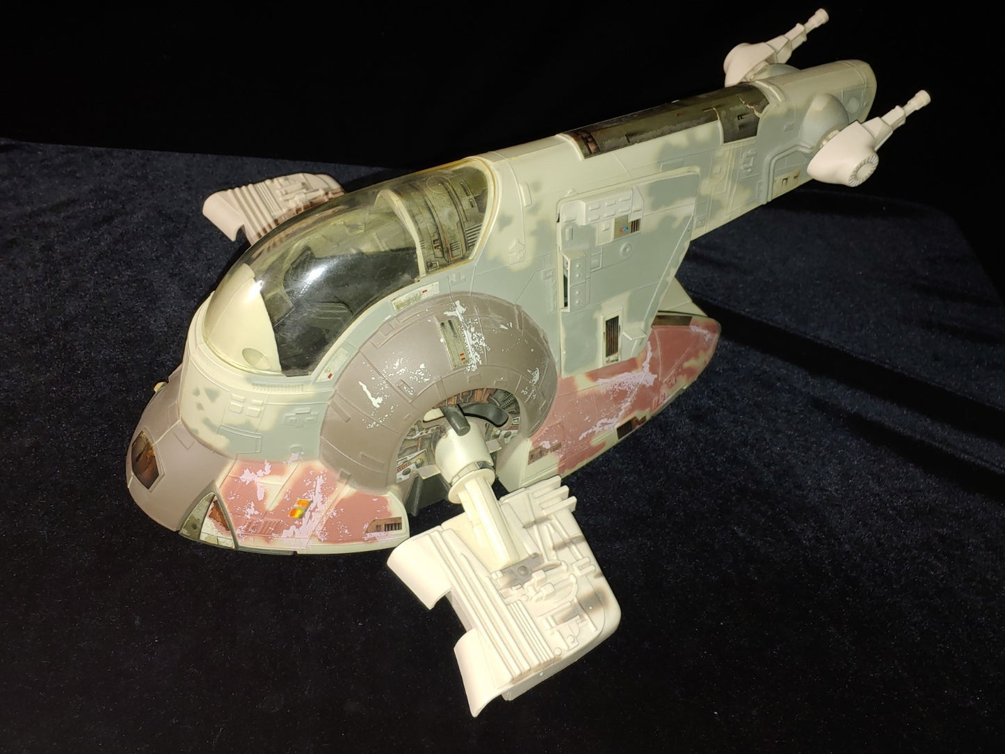Vintage 1996 STAR WARS Boba Fett’s Slave One Model HASBRO