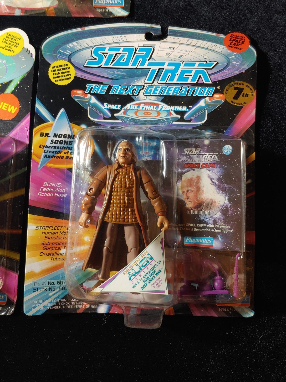 Star Trek The Next Generation Playmates Action Figures Noonian Soong, Data, Borg