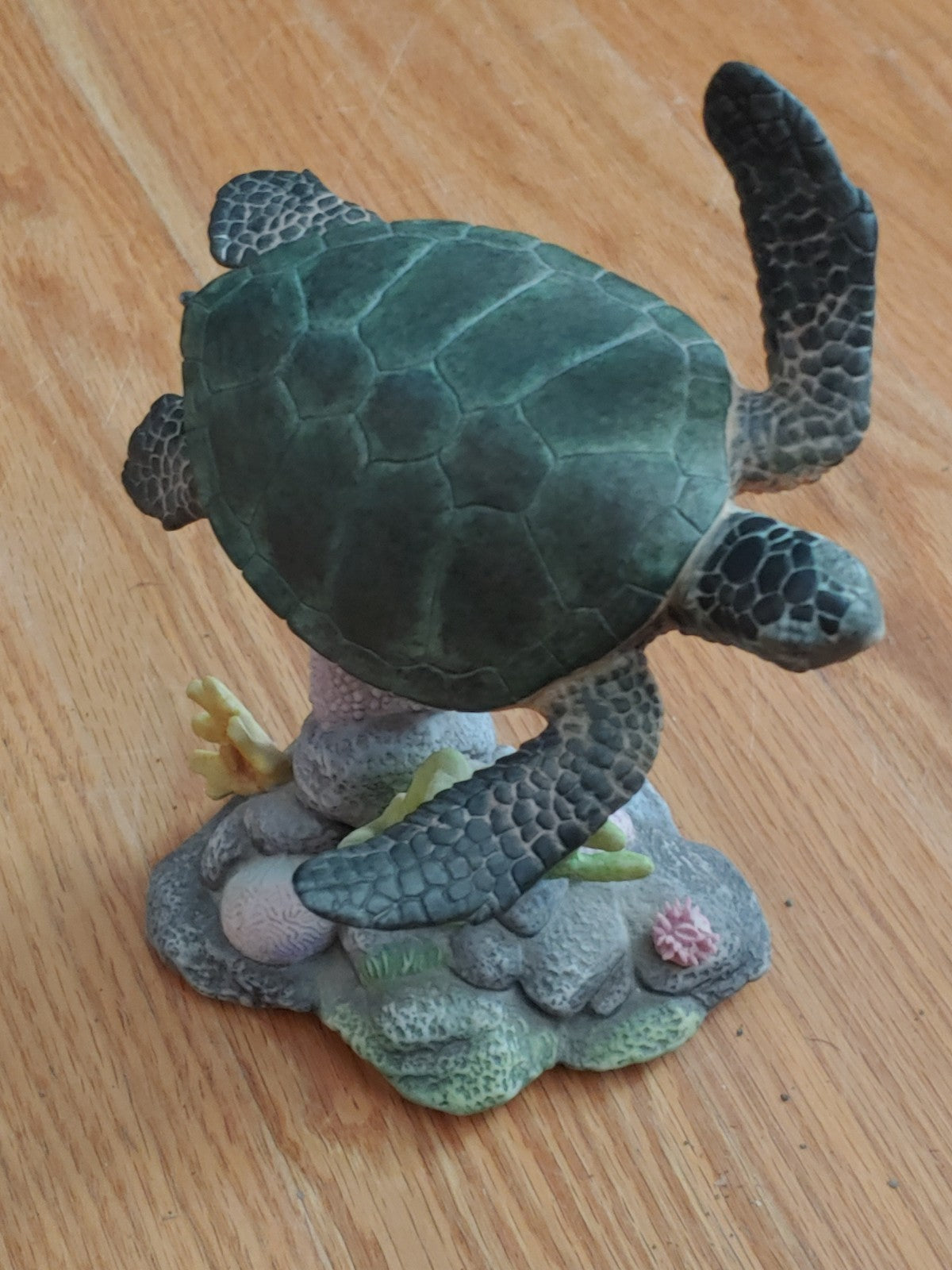 1994 Maruri Wonders of the Sea Green Sea Turtle Ceramic Figurine