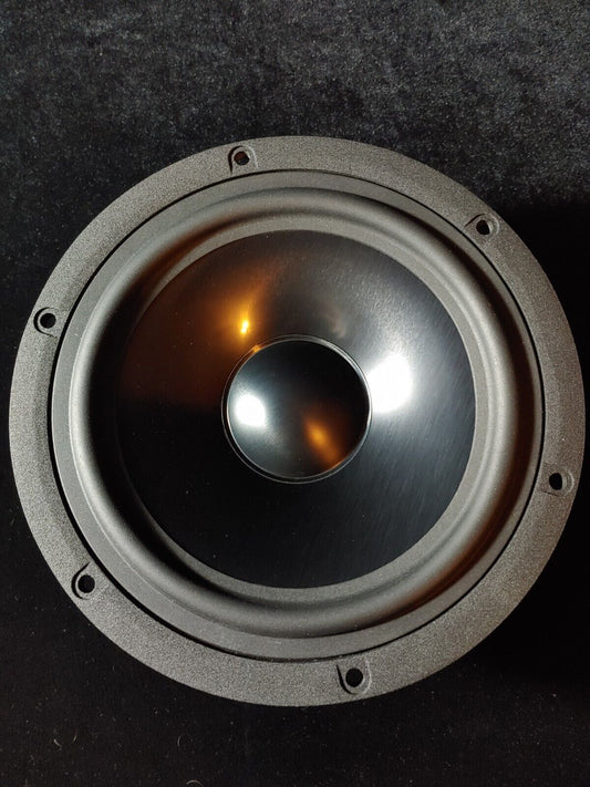 REDUCED! Thiel Scanspeak DRWF-053-002 mid low 7" Woofer 4 Ohms