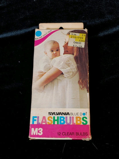 Vintage Sylvania M3 Flashbulbs Blue Dot 11 pc New Unused