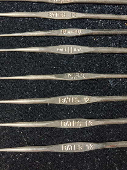 14 Vintage Steel Crochet Hooks 1940's Bates Imra Boye