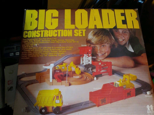 Vintage 1977 Tomy Big Loader Complete Construction Toy W/ Original Box