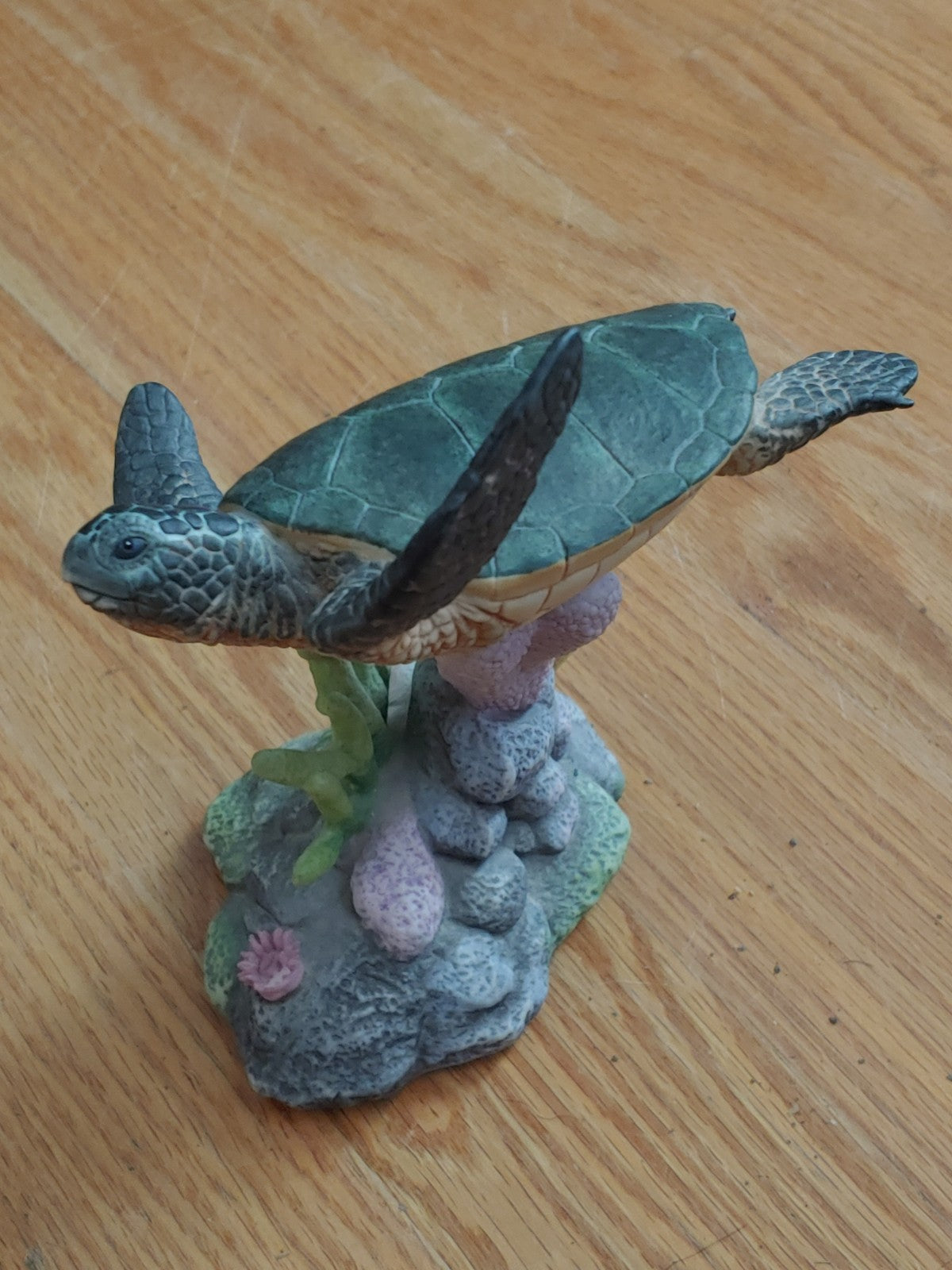 1994 Maruri Wonders of the Sea Green Sea Turtle Ceramic Figurine