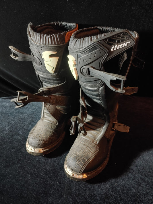 Thor Blitz Kids Black Size 4 Boot Dirt Bike Off road