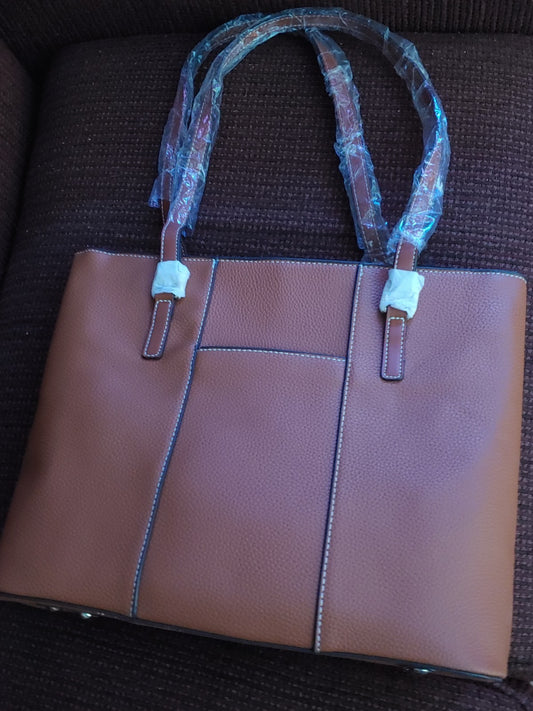 New! Korvara Vegan Leather Pebble Grain Brown Purse
