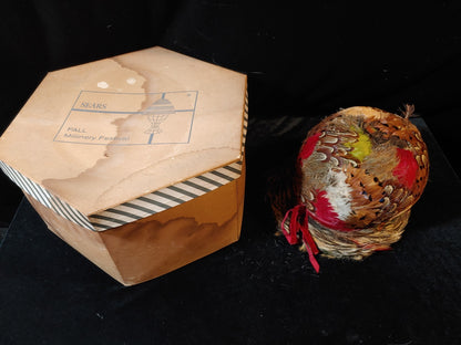 ANTIQUE 40's VINTAGE JILLE ORIGINAL WOMENS FEATHERED HAT W/ ORIGINAL BOX