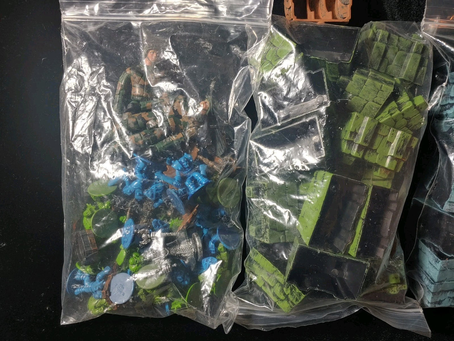 REDUCED! Battleground Crossbows & Catapults Knights vs Orcs War Game Lot