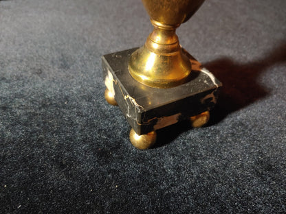VINTAGE RONSON TABLETOP LIGHTER MARBLE BASE W EXTRA LIGHTER