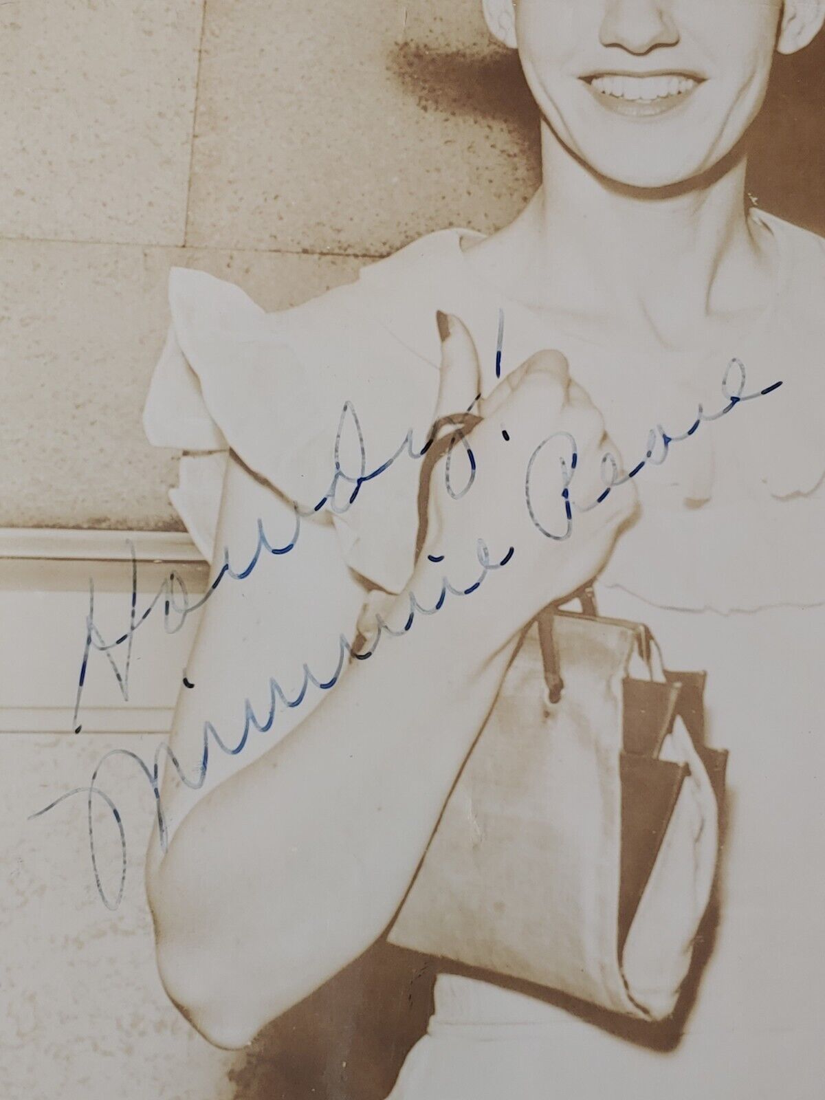 RARE Authentic Autographed Young Minnie Pearl 8x10 Photo Black & White Country