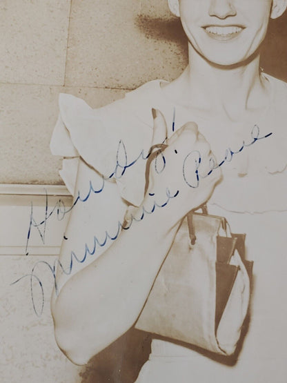 RARE Authentic Autographed Young Minnie Pearl 8x10 Photo Black & White Country